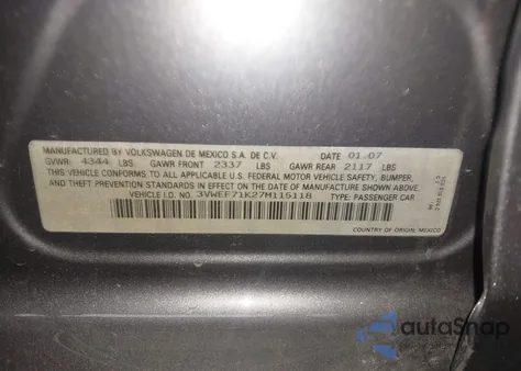 2007 Volkswagen Jetta Wolfsburg Edition z USA, uszkodzony, nr VIN 3VWEF71K27M115118